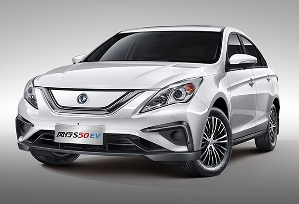 東風(fēng)風(fēng)行S50 ev 純電動網(wǎng)約車